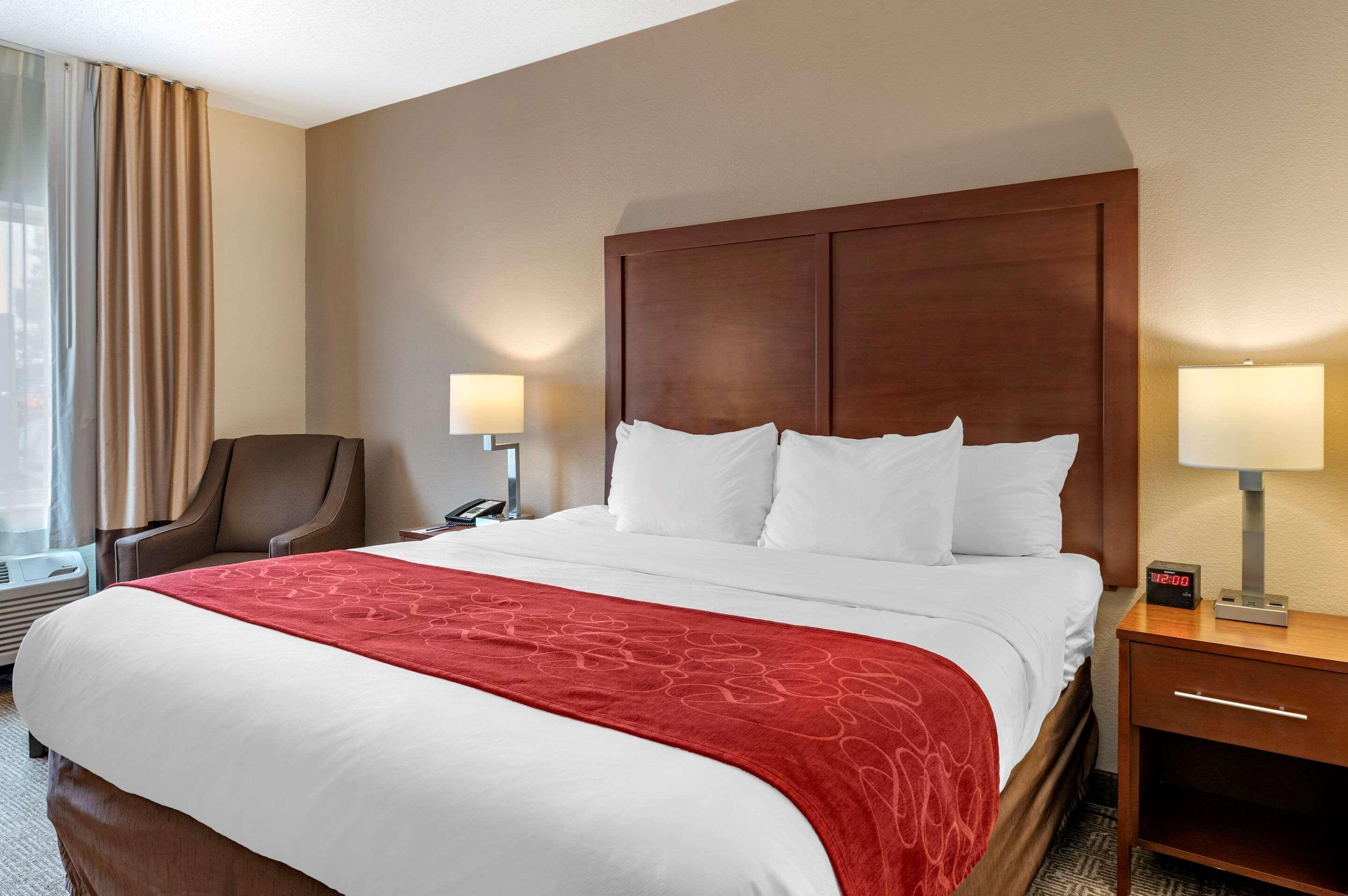 Comfort West - Hilliard Hotel 2*