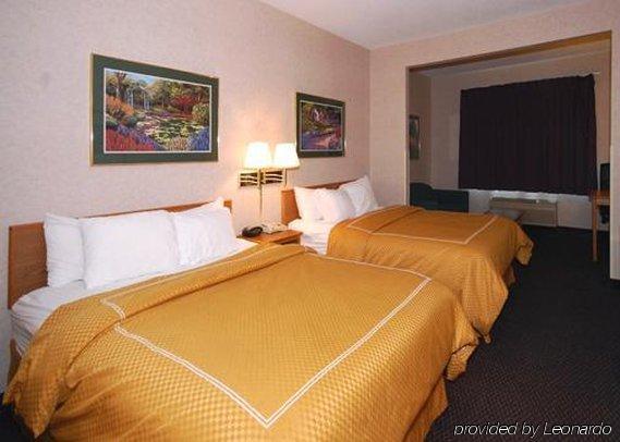 Hotel Comfort West - Hilliard 2*