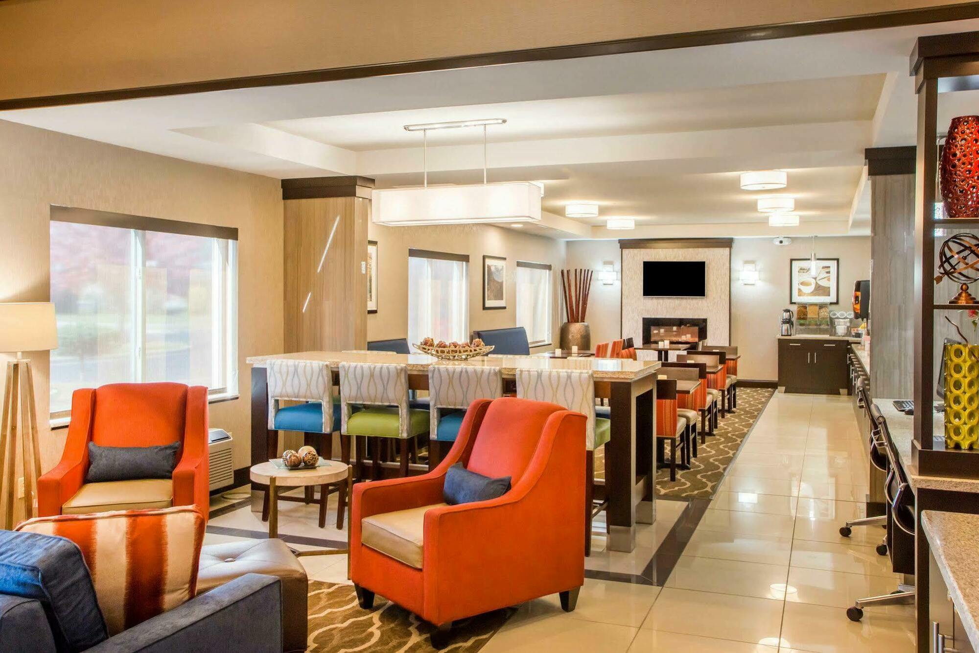Comfort West - Hilliard Hotel Columbus